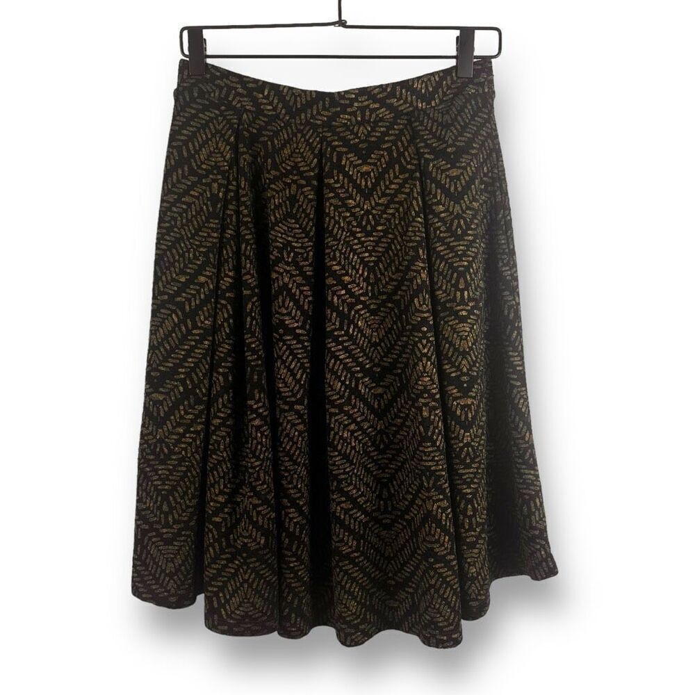 LuLaRoe Women's M Flared A-Line Skirt Brown Leaf Print Modest Casual Knee Length